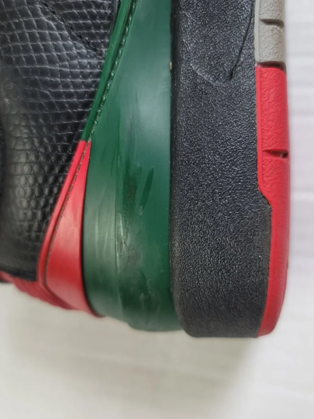 Nike Air Jordan 2 Retro Low Christmas Black Red Green Size 6Y Sneakers